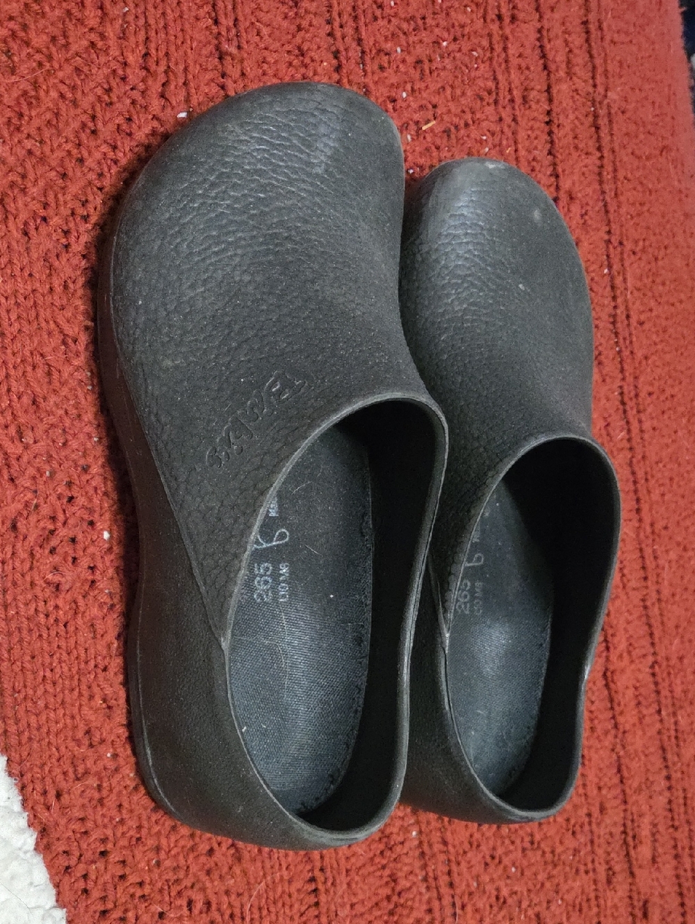 Birkenstock Birki Black Slip-On Clogs EVA